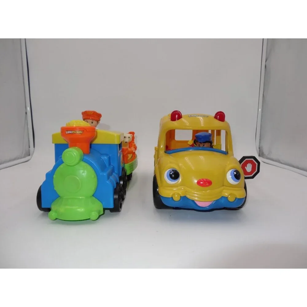 Fisher-Price Little People‎ Choo-Choo Zoo Train Conductor 3 Animals School Bus